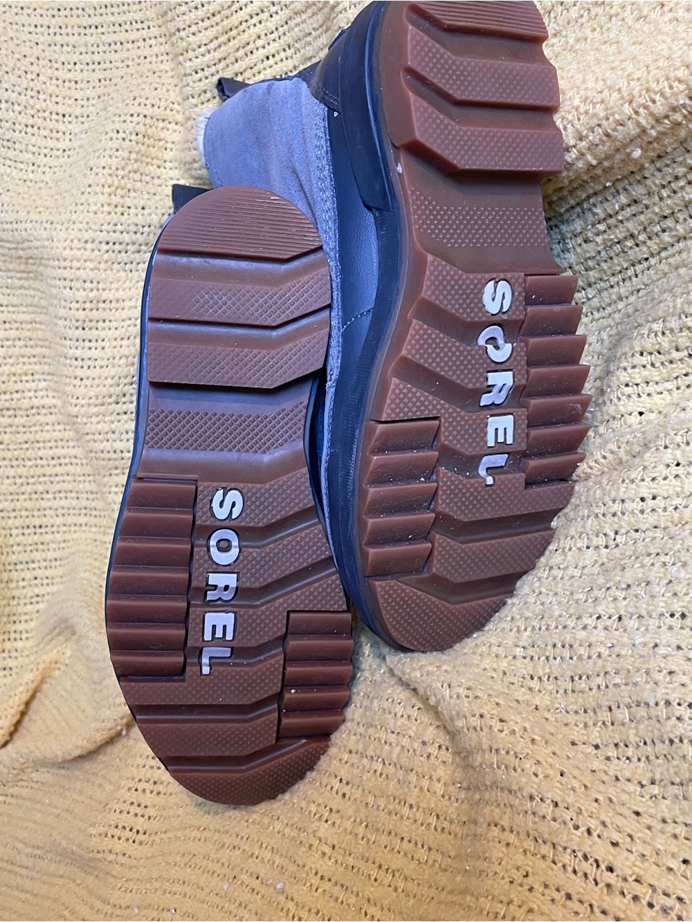 Sorel Tivoli IV Tall | Women's US 7 | Grey Lace-Up Boots